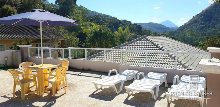 Imagem Casa com 3 Quartos à Venda, 250 m² em Sebastiana - Teresópolis Imagem Casa com 3 Quartos à Venda, 250 m² em Sebastiana - Teresópolis
