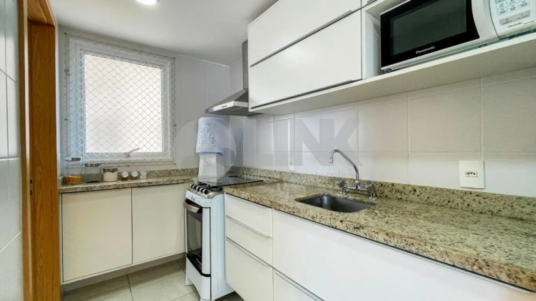 Imagem Apartamento com 3 Quartos à Venda, 105 m² em Passo Da Areia - Porto Alegre