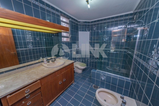 Imagem Apartamento com 3 Quartos à Venda, 171 m² em Rio Branco - Porto Alegre Imagem Apartamento com 3 Quartos à Venda, 171 m² em Rio Branco - Porto Alegre