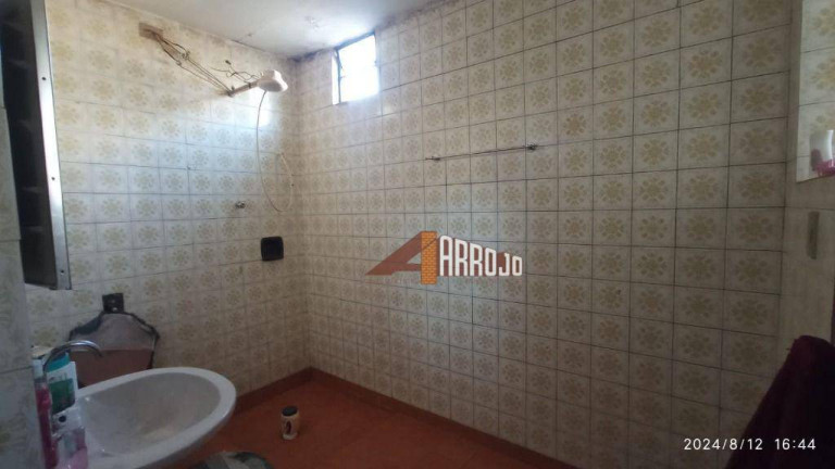 Imagem Casa com 6 Quartos à Venda, 120 m² em Ermelino Matarazzo - São Paulo Imagem Casa com 6 Quartos à Venda, 120 m² em Ermelino Matarazzo - São Paulo