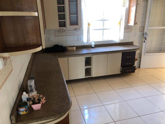 Imagem Casa com 3 Quartos à Venda, em Morada Do Ouro - Cuiabá Imagem Casa com 3 Quartos à Venda, em Morada Do Ouro - Cuiabá