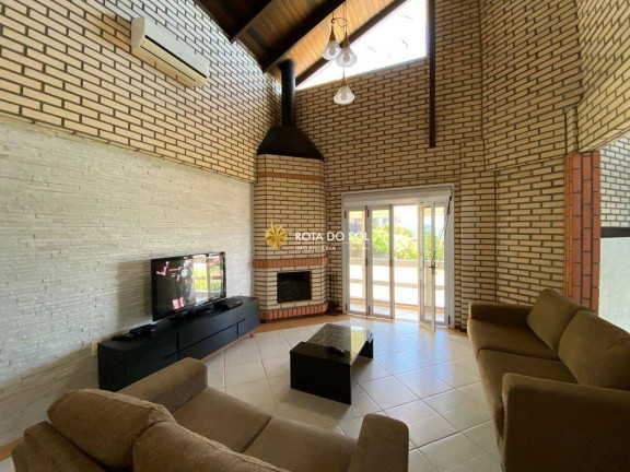 Imagem Casa de Condomínio com 4 Quartos à Venda, 323 m² em Centro - Bombinhas Imagem Casa de Condomínio com 4 Quartos à Venda, 323 m² em Centro - Bombinhas