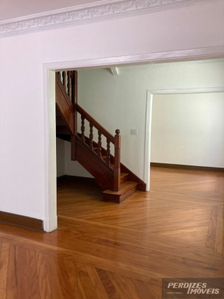 Imagem Casa com 2 Quartos à Venda, 100 m² em Perdizes - São Paulo Imagem Casa com 2 Quartos à Venda, 100 m² em Perdizes - São Paulo
