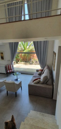 Imagem Imóvel com 1 Quarto para Alugar, 25 m² em Guaratiba - Rio De Janeiro Imagem Imóvel com 1 Quarto para Alugar, 25 m² em Guaratiba - Rio De Janeiro