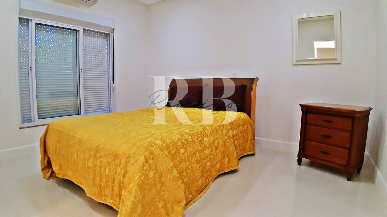 Imagem Imóvel com 6 Quartos à Venda, 550 m² em Riviera - Bertioga Imagem Imóvel com 6 Quartos à Venda, 550 m² em Riviera - Bertioga