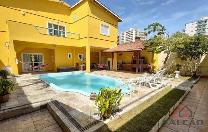 Imagem Casa com 4 Quartos à Venda, 286 m² em Canto Do Forte - Praia Grande Imagem Casa com 4 Quartos à Venda, 286 m² em Canto Do Forte - Praia Grande