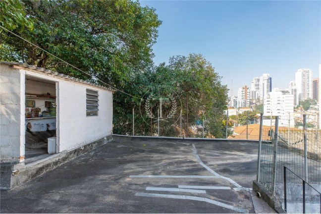 Imagem Casa com 5 Quartos à Venda, 650 m² em Vila Pompéia - São Paulo Imagem Casa com 5 Quartos à Venda, 650 m² em Vila Pompéia - São Paulo