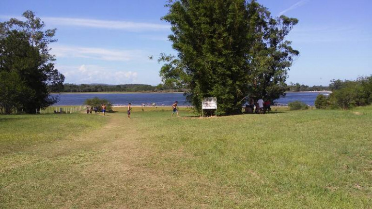 Imagem Terreno à Venda, 2.200 m² em águas Claras - Viamão