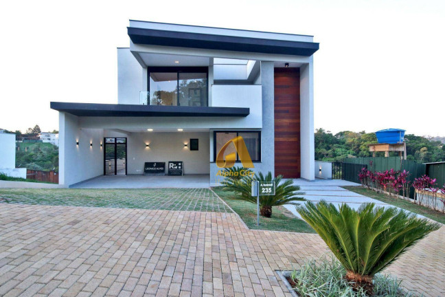 Imagem Casa com 4 Quartos à Venda, 379 m² em Alphaville - Santana De Parnaíba Imagem Casa com 4 Quartos à Venda, 379 m² em Alphaville - Santana De Parnaíba