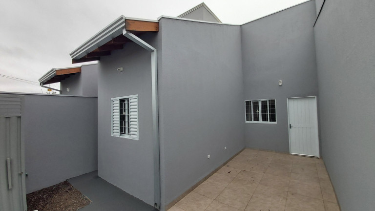 Imagem Casa com 2 Quartos à Venda, 43 m² em Jardim Aeroporto - Campo Grande