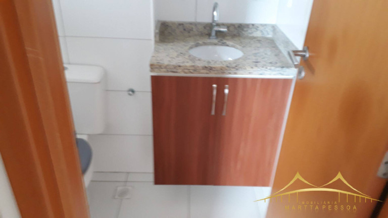 Imagem Apartamento com 2 Quartos à Venda, 56 m² em Tirol - Natal