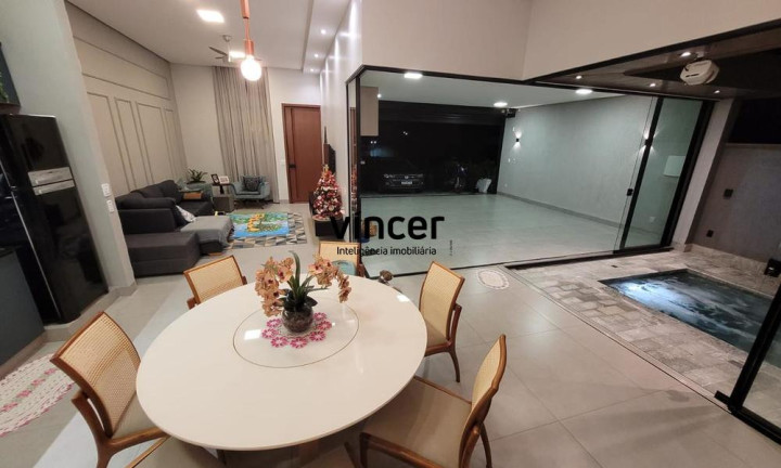 Imagem Casa com 3 Quartos à Venda, 312 m² em Residencial Parqville Jacarandá - Aparecida De Goiânia Imagem Casa com 3 Quartos à Venda, 312 m² em Residencial Parqville Jacarandá - Aparecida De Goiânia