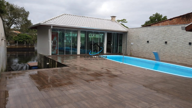 Imagem Casa com 5 Quartos à Venda, 300 m² em Balneário Pontal Do Sul - Pontal Do Paraná Imagem Casa com 5 Quartos à Venda, 300 m² em Balneário Pontal Do Sul - Pontal Do Paraná