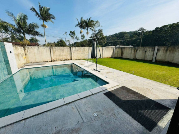 Imagem Casa com 3 Quartos à Venda, 147 m² em Mariluz - Itapoá