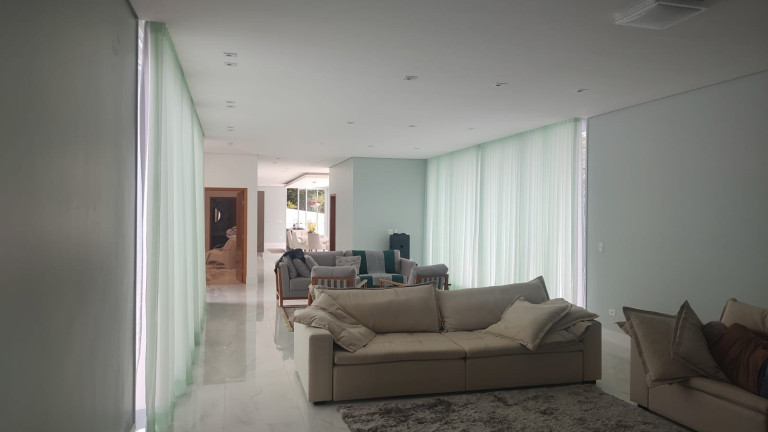 Imagem Casa com 5 Quartos à Venda,  em Da Cerejeira - Jacareí