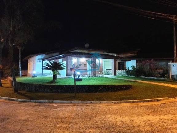 Casa com 4 Quartos à Venda, 184 m² em Horto Florestal - Ubatuba