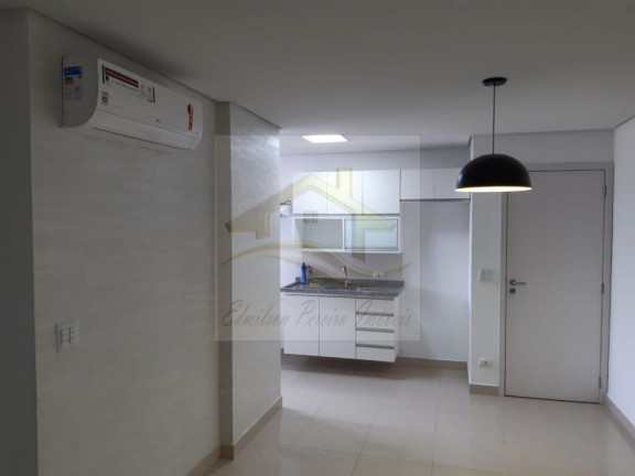 Imagem Apartamento com 3 Quartos à Venda, 65 m² em Centro - Londrina