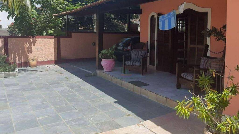 Imagem Casa com 3 Quartos à Venda, 420 m² em Piratininga - Niterói Imagem Casa com 3 Quartos à Venda, 420 m² em Piratininga - Niterói