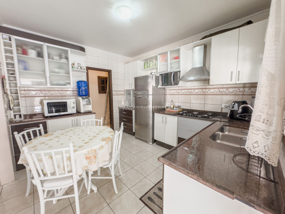 Imagem Casa com 4 Quartos à Venda, 344 m² em Campo Comprido - Curitiba