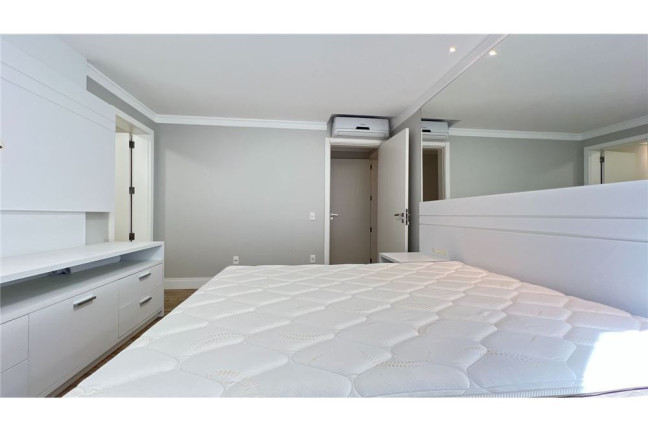 Imagem Apartamento com 4 Quartos à Venda, 180 m² em Praia Brava De Itajaí - Itajaí Imagem Apartamento com 4 Quartos à Venda, 180 m² em Praia Brava De Itajaí - Itajaí