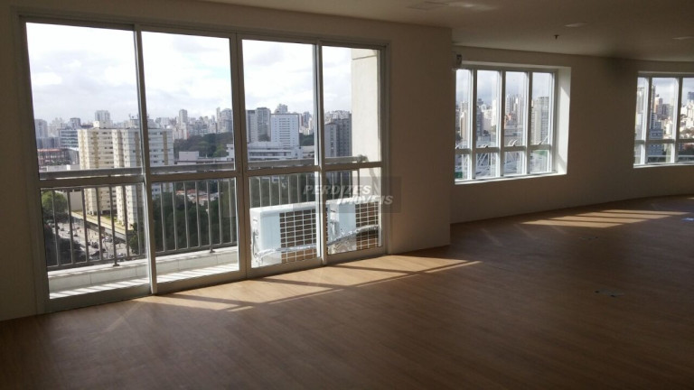 Imagem Imóvel Comercial à Venda ou Locação, 123 m² em água Branca - São Paulo Imagem Imóvel Comercial à Venda ou Locação, 123 m² em água Branca - São Paulo