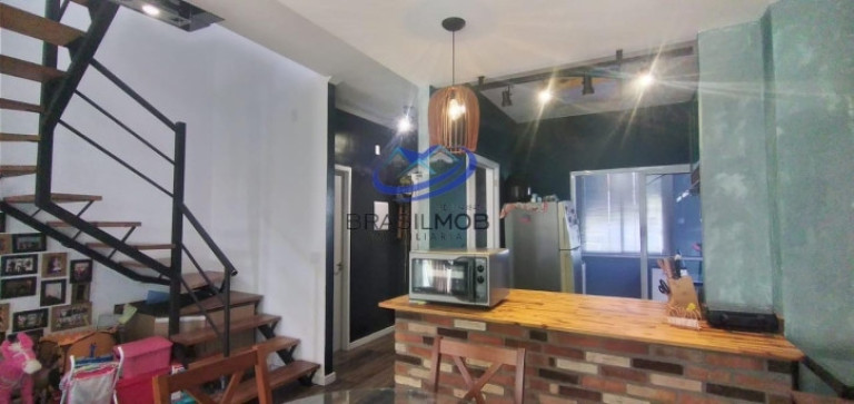 Imagem Casa com 3 Quartos à Venda, 122 m² em Medeiros - Jundiaí Imagem Casa com 3 Quartos à Venda, 122 m² em Medeiros - Jundiaí
