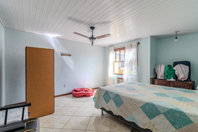 Imagem Casa com 5 Quartos à Venda, 270 m² em Sarandi - Porto Alegre Imagem Casa com 5 Quartos à Venda, 270 m² em Sarandi - Porto Alegre