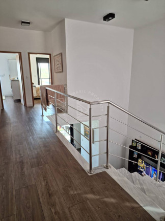 Imagem Casa com 3 Quartos à Venda, 243 m² em Loteamento Floresta - São José Dos Campos