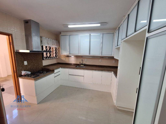 Imagem Casa com 3 Quartos à Venda, 195 m² em Itacorubi - Florianópolis Imagem Casa com 3 Quartos à Venda, 195 m² em Itacorubi - Florianópolis