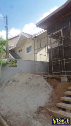 Imagem Casa com 3 Quartos à Venda, 375 m² em Jd. Coleginho - Jacareí Imagem Casa com 3 Quartos à Venda, 375 m² em Jd. Coleginho - Jacareí