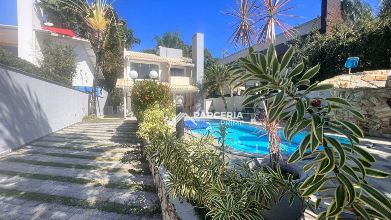 Imagem Casa com 3 Quartos à Venda, 208 m² em Riviera Módulo 21 - Bertioga Imagem Casa com 3 Quartos à Venda, 208 m² em Riviera Módulo 21 - Bertioga