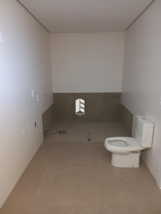 Imagem Apartamento com 3 Quartos à Venda, 221 m² em Nossa Senhora De Lourdes - Santa Maria Imagem Apartamento com 3 Quartos à Venda, 221 m² em Nossa Senhora De Lourdes - Santa Maria