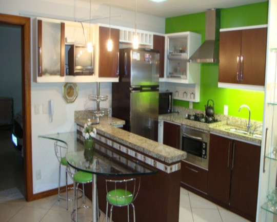 Imagem Imóvel com 3 Quartos à Venda, em Centro - Nova Petrópolis Imagem Imóvel com 3 Quartos à Venda, em Centro - Nova Petrópolis