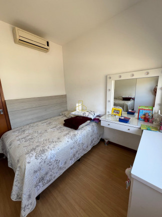 Imagem Casa com 4 Quartos à Venda, 200 m² em Colina De Laranjeiras - Serra Imagem Casa com 4 Quartos à Venda, 200 m² em Colina De Laranjeiras - Serra