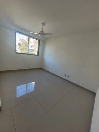 Imagem Apartamento com 3 Quartos à Venda, 86 m² em Recreio Dos Bandeirantes - Rio De Janeiro Imagem Apartamento com 3 Quartos à Venda, 86 m² em Recreio Dos Bandeirantes - Rio De Janeiro