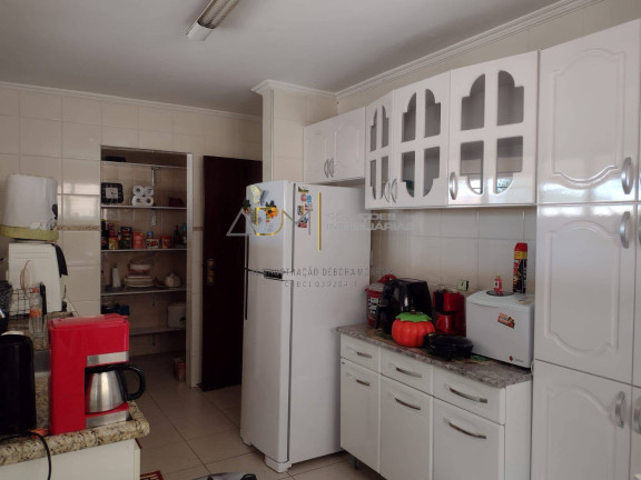 Imagem Sobrado com 3 Quartos à Venda, 300 m² em Centro - Botucatu Imagem Sobrado com 3 Quartos à Venda, 300 m² em Centro - Botucatu