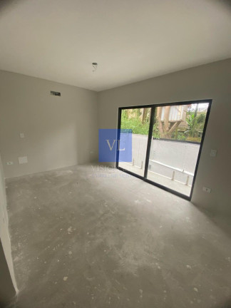 Imagem Casa com 3 Quartos à Venda, 138 m² em Boa Vista - Curitiba Imagem Casa com 3 Quartos à Venda, 138 m² em Boa Vista - Curitiba