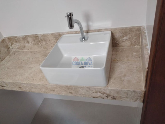 Imagem Casa com 2 Quartos à Venda, 88 m²
