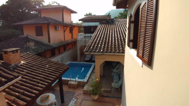 Imagem Casa com 6 Quartos à Venda, 360 m² em Barra Do Una - São Sebastião Imagem Casa com 6 Quartos à Venda, 360 m² em Barra Do Una - São Sebastião