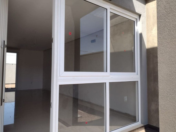 Imagem Casa com 3 Quartos à Venda, 93 m² em Igara - Canoas Imagem Casa com 3 Quartos à Venda, 93 m² em Igara - Canoas