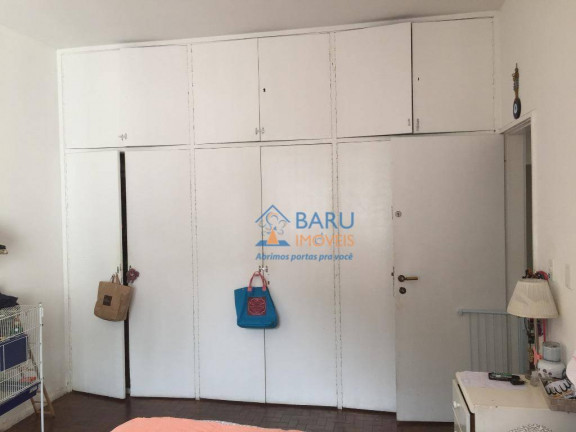 Imagem Casa com 3 Quartos à Venda, 300 m² em Pacaembu - São Paulo Imagem Casa com 3 Quartos à Venda, 300 m² em Pacaembu - São Paulo