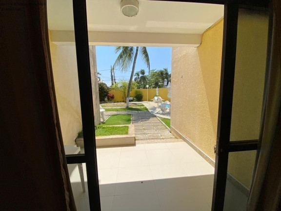 Imagem Imóvel com 2 Quartos à Venda, 80 m² em Guarajuba - Camaçari Imagem Imóvel com 2 Quartos à Venda, 80 m² em Guarajuba - Camaçari