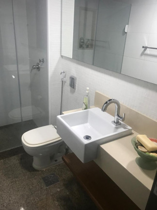 Imagem Imóvel com 4 Quartos à Venda, 140 m² em Icaraí - Niterói Imagem Imóvel com 4 Quartos à Venda, 140 m² em Icaraí - Niterói
