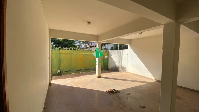 Imagem Casa com 4 Quartos à Venda, 296 m² em Todos Os Santos - Montes Claros Imagem Casa com 4 Quartos à Venda, 296 m² em Todos Os Santos - Montes Claros