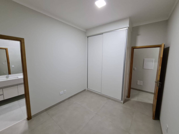 Imagem Casa com 3 Quartos à Venda, 300 m² em Bauru Imagem Casa com 3 Quartos à Venda, 300 m² em Bauru