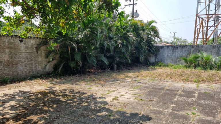 Imagem Terreno à Venda, 4 m² em Camará - Aquiraz