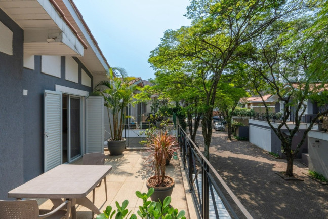 Imagem Casa com 4 Quartos à Venda, em Cidade Jardim - São Paulo Imagem Casa com 4 Quartos à Venda, em Cidade Jardim - São Paulo