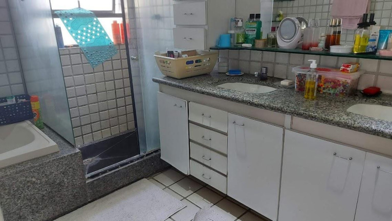 Imagem Imóvel com 4 Quartos à Venda, 267 m² em Graças - Recife