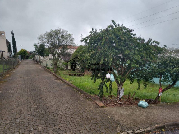 Terreno à Venda, 330 m² em Teutônia