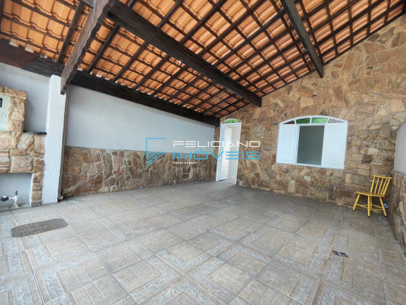 Casa com 3 Quartos à Venda, 194 m² em Guilhermina - Praia Grande